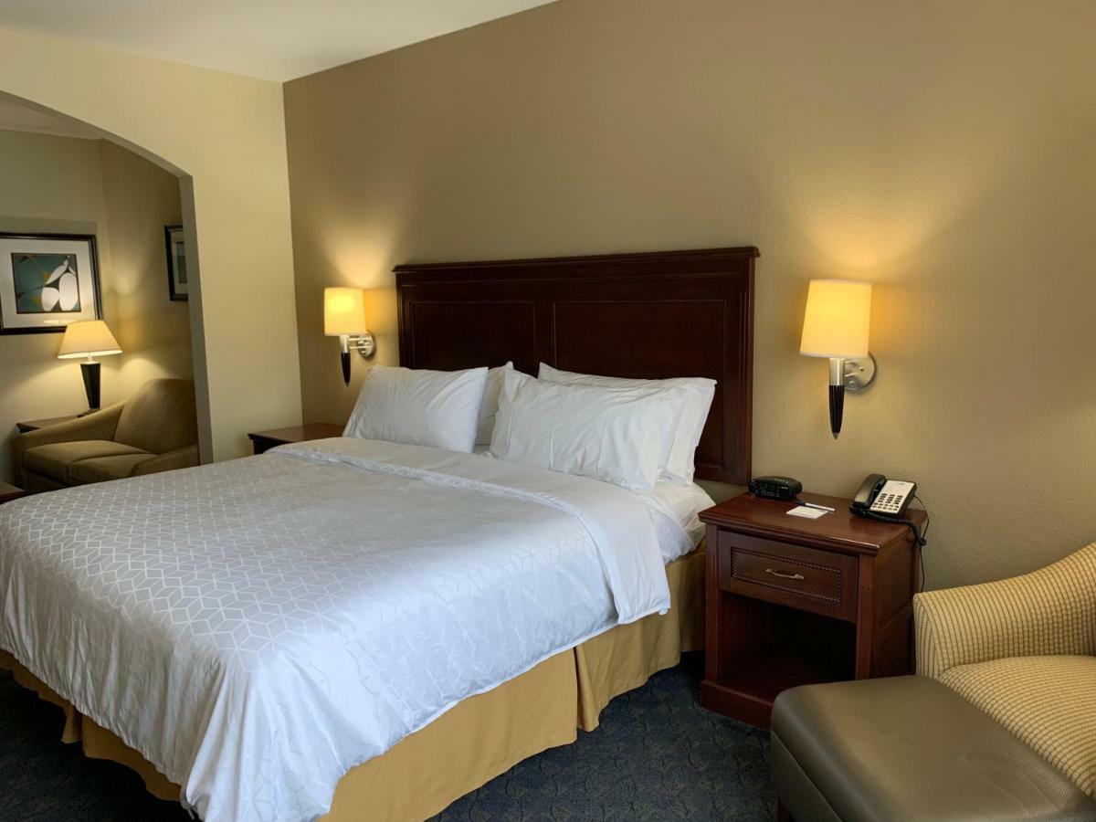Holiday Inn Express Hotel & Suites Pampa By Ihg Eksteriør bilde