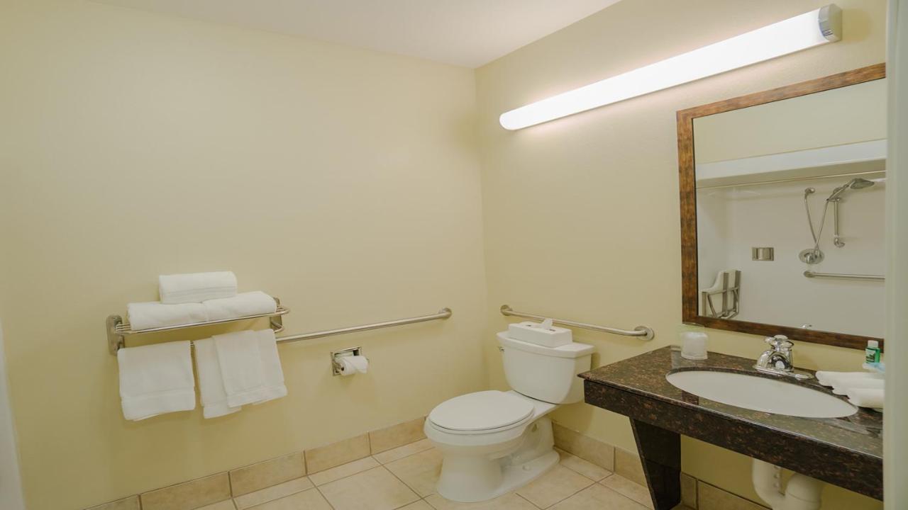 Holiday Inn Express Hotel & Suites Pampa By Ihg Eksteriør bilde